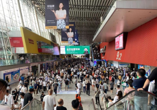 2021年廣州建博會(huì)，現(xiàn)場(chǎng)百花齊放熱情不減