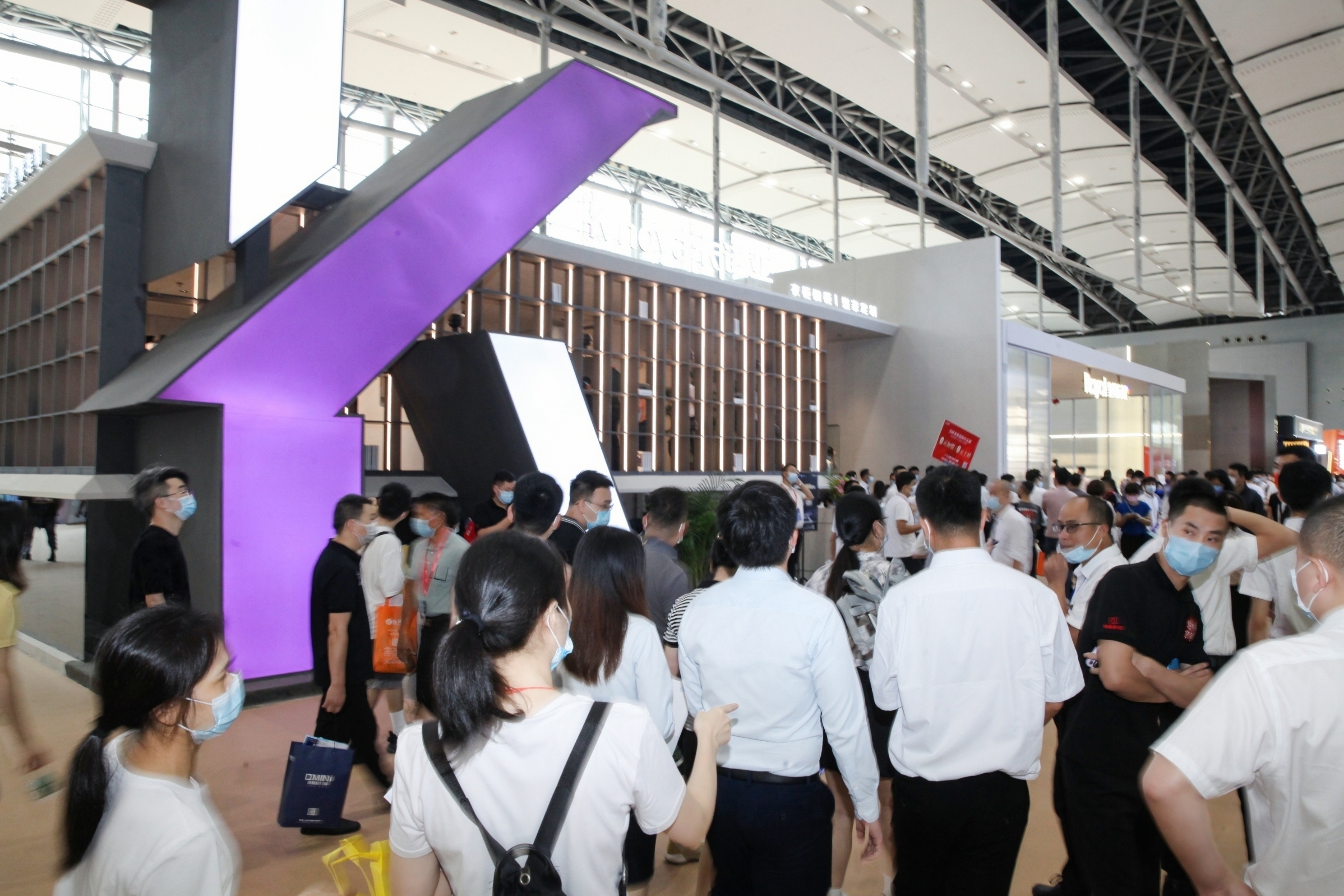 卡諾亞新一代沉浸式體驗展館驚艷中國建博會(廣州) 卡諾亞新一代沉浸式體驗展館驚艷中國建博會(廣州)